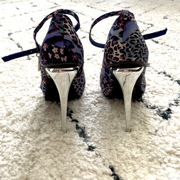 💜Leopard Print Platform Stiletto Heels💜 - Picture 4 of 4